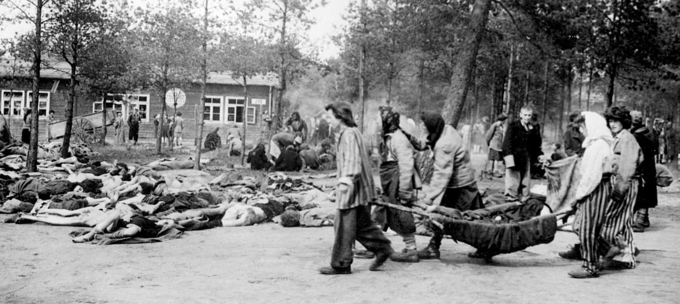 Die stillen Zeugen von Bergen-Belsen – Tausende Schuhe, unzählige Schicksale