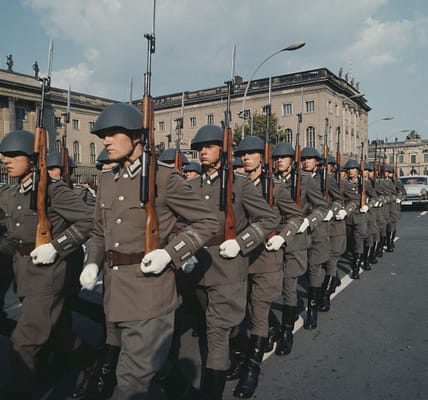 Gewehr 43: Das deutsche halbautomatische Gewehr, inspiriert vom sowjetischen SVT-40.