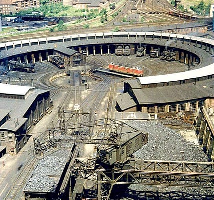 Wunderschöne Farbfotos von Eisenbahnen in Hamburg, 1959