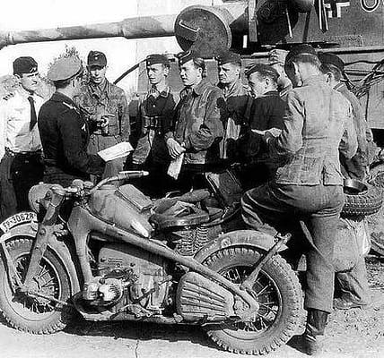 Zundapp KS 750 das Motorrad-Schlachtross