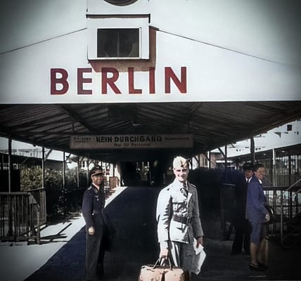 Ankunft in Berlin: Ein Moment zwischen Front und Heimat.