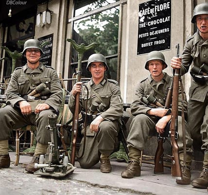25 Farbfotos dokumentieren den Fall von Paris im Jahr 1940