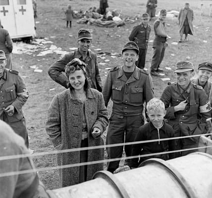 Norwegen nach der Befreiung: Historische Fotos deutscher Kriegsgefangener in Norwegen, 1945