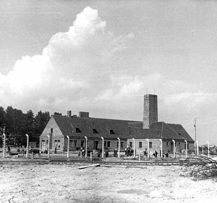 Auschwitz-Birkenau, Juni 1943 – Als sich der industrielle Massenmord in Stein und Stahl manifestierte.