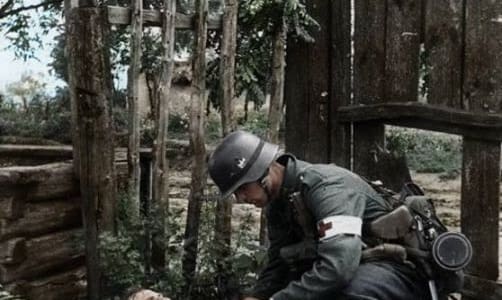 32 tragische, traurige, aber faszinierende kolorierte Bilder des Zweiten Weltkriegs