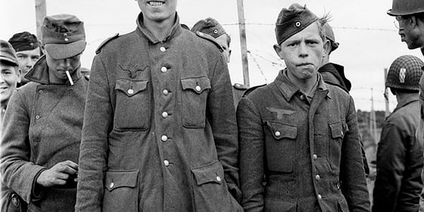 Die Geschichte der Luftwaffenhelfer: Jugendliche im Schatten des Krieges