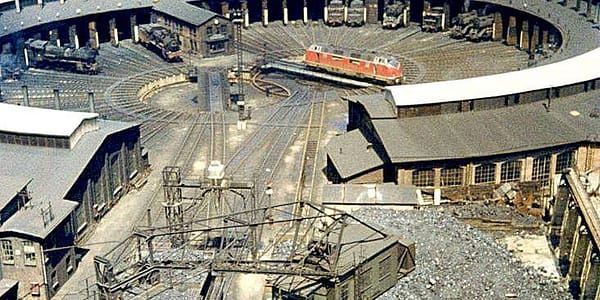 Wunderschöne Farbfotos von Eisenbahnen in Hamburg, 1959
