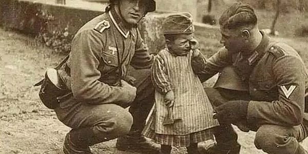 Historische Fotos deutscher Kriegsgefangener in Norwegen, 1945