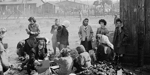 Unglaubliche Fotos, die die Realität der Todeslager am Ende des Zweiten Weltkriegs zeigen