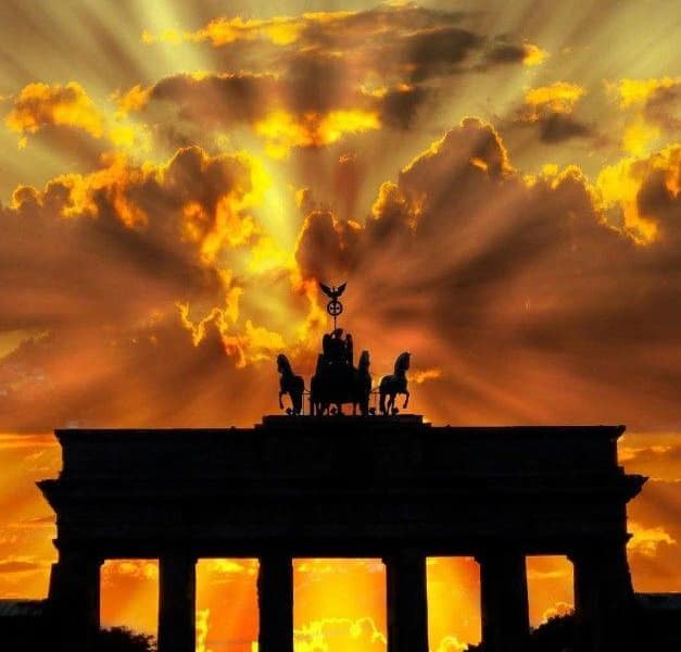 Ost- und Westberlin 1970 in beeindruckenden Farbfotos